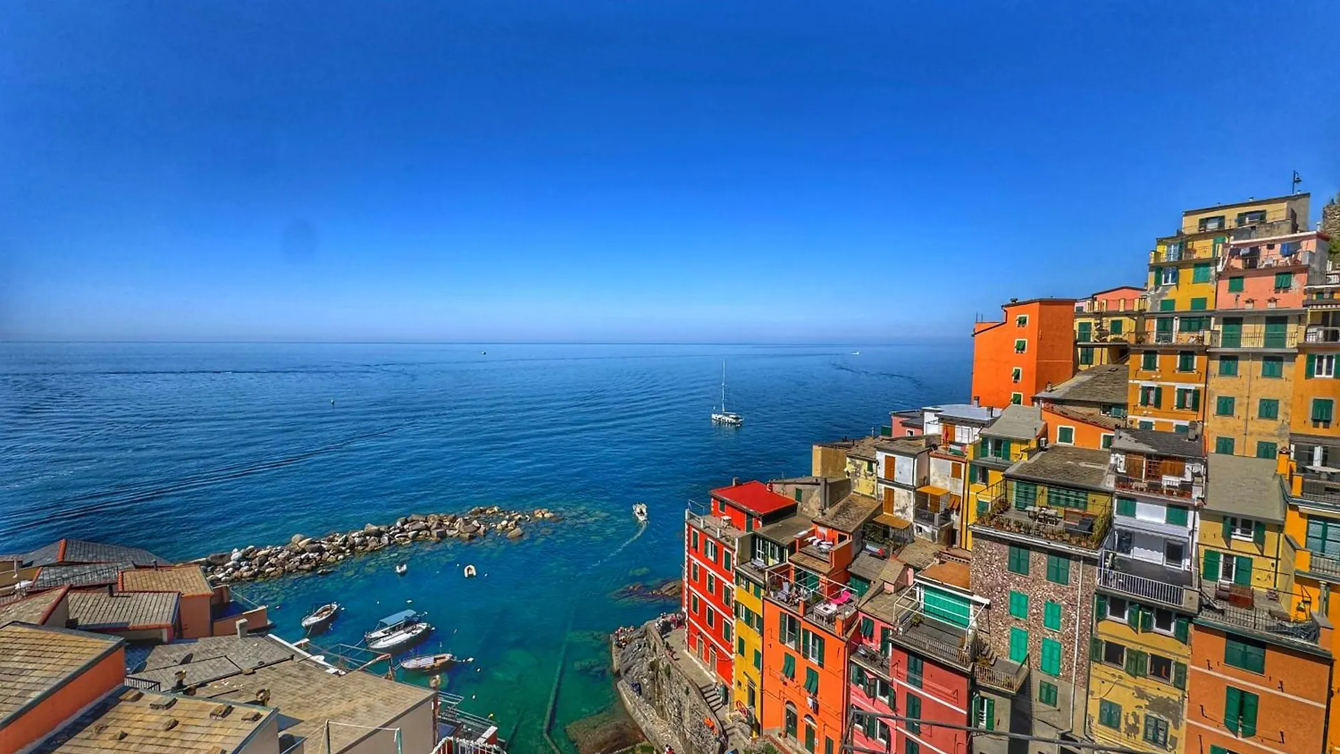 Il Lunario Riomaggiore 0*,  Italy